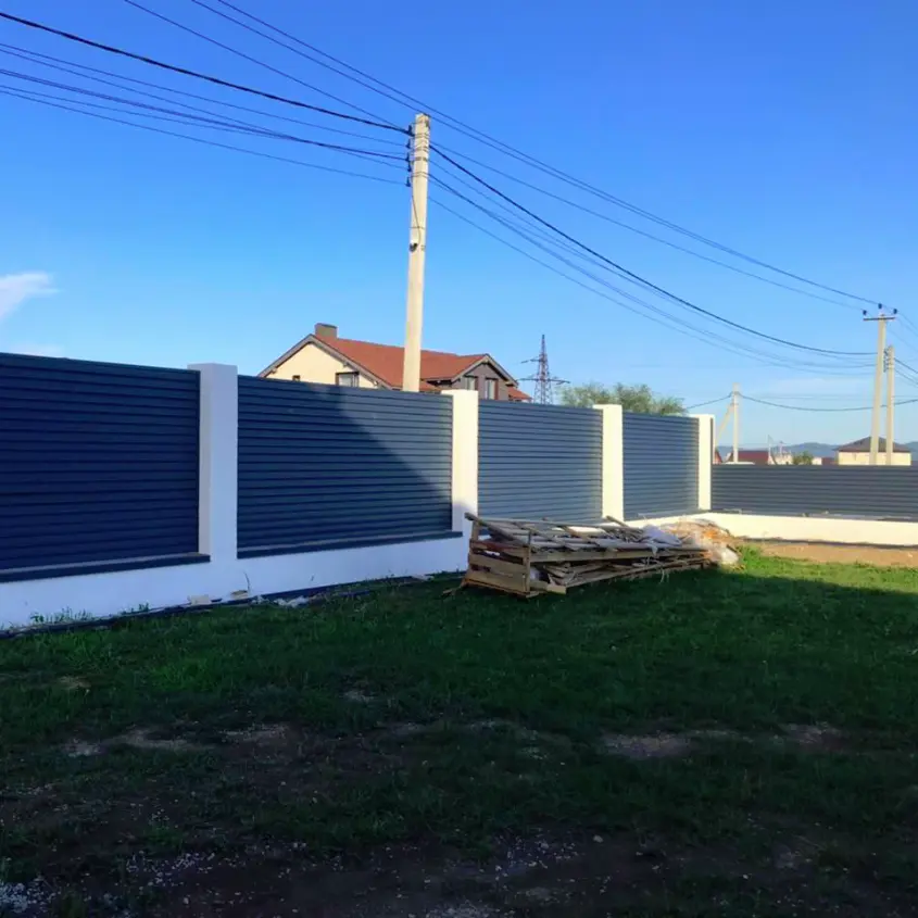 Фото 6 двусторонний забор Реснички 7024 МАТТЕ Серый Графит матовый